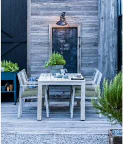 Dehner Stapelstuhl Stockholm 15 Dehner Stapelstuhl Stockholm -Dehner 6714695 6713820 WE MO 001 GruppeStockholm