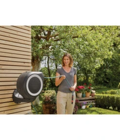 GARDENA Wand-Schlauchbox RollUp 16 GARDENA Wand-Schlauchbox RollUp -Dehner 6725949 WE MO 003 GardenaWandschlauchbox
